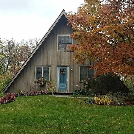 Apartamento 3 Acre A-frame In Amish Farmland Bucareste
